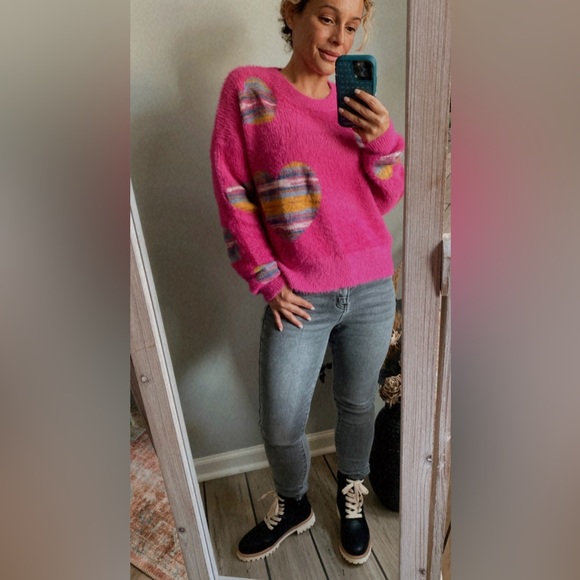Just In// Fuzzy Heart Rainbow Magenta Semi Crop Sweater - Picture 12 of 15